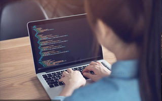 德清 api php源码,下载的php源码怎么运行呢？